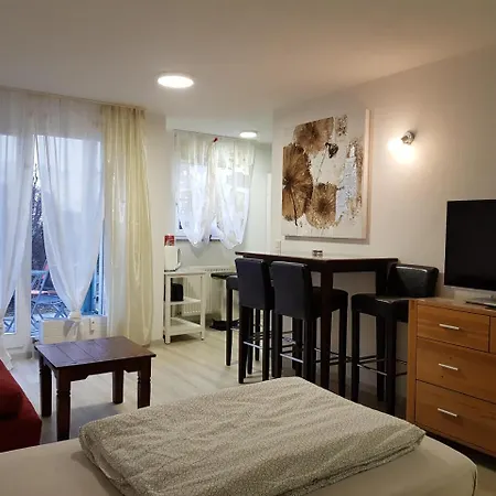 Apartment Metzingen City Lägenhet *